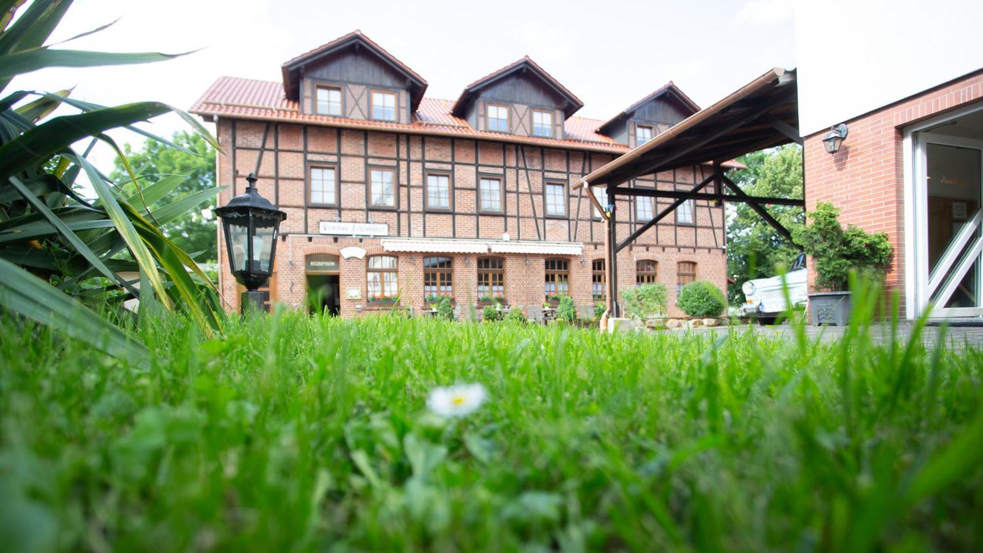 Schlossgartenpassage Ohrdruf Экстерьер фото